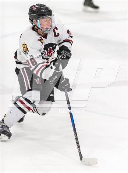 Thumbnail 2 in JSerra Catholic vs. Damien photogallery.