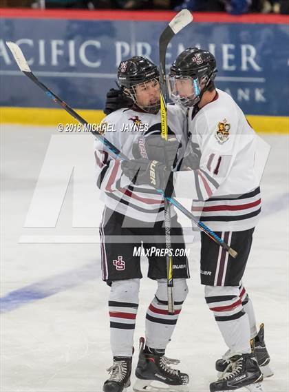 Thumbnail 1 in JSerra Catholic vs. Damien photogallery.