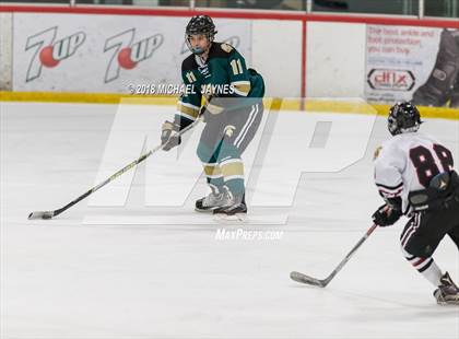 Thumbnail 2 in JSerra Catholic vs. Damien photogallery.