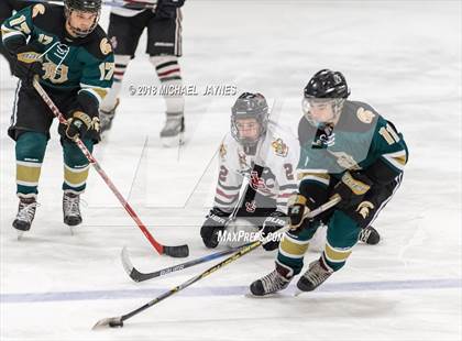 Thumbnail 1 in JSerra Catholic vs. Damien photogallery.