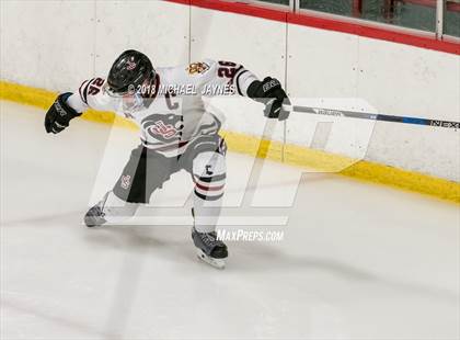 Thumbnail 2 in JSerra Catholic vs. Damien photogallery.