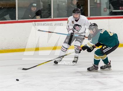 Thumbnail 1 in JSerra Catholic vs. Damien photogallery.