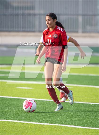 Thumbnail 3 in Western Christian vs. Hoover (28th Annual Socal HS Classic Presented By Nike) photogallery.