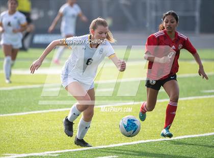 Thumbnail 3 in Western Christian vs. Hoover (28th Annual Socal HS Classic Presented By Nike) photogallery.