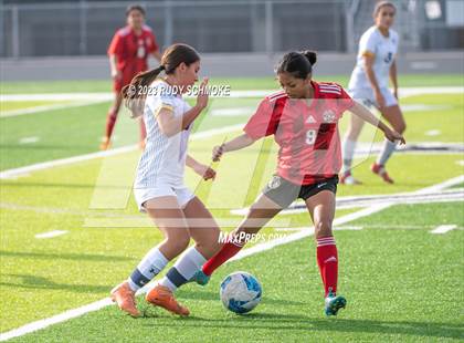 Thumbnail 2 in Western Christian vs. Hoover (28th Annual Socal HS Classic Presented By Nike) photogallery.