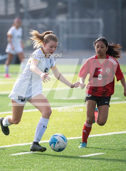 Thumbnail 1 in Western Christian vs. Hoover (28th Annual Socal HS Classic Presented By Nike) photogallery.