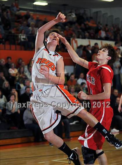 Thumbnail 2 in Brewer @ Grissom photogallery.