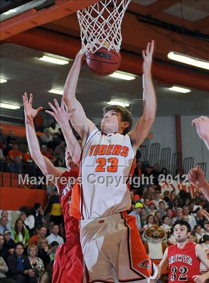 Thumbnail 2 in Brewer @ Grissom photogallery.