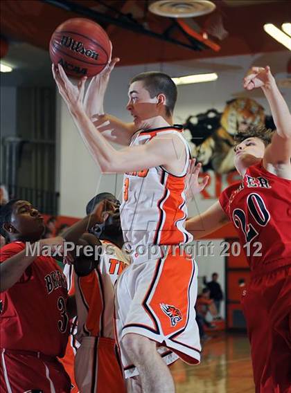 Thumbnail 2 in Brewer @ Grissom photogallery.