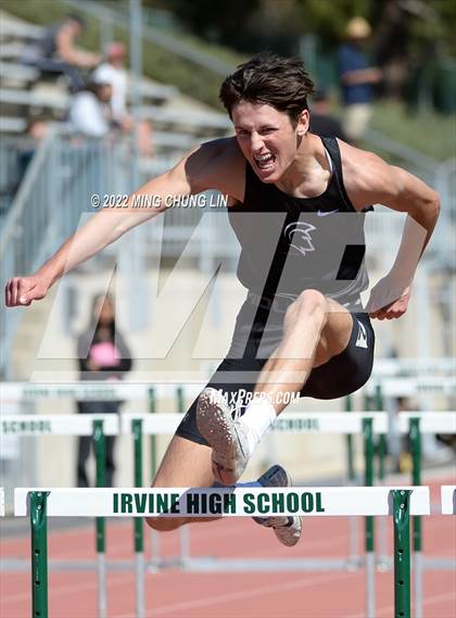 Thumbnail 3 in Irvine/Asics Invitational photogallery.