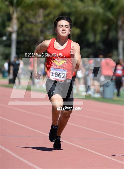 Thumbnail 1 in Irvine/Asics Invitational photogallery.