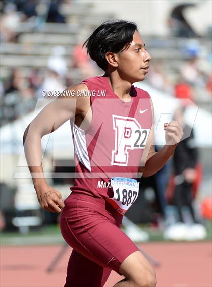 Thumbnail 2 in Irvine/Asics Invitational photogallery.