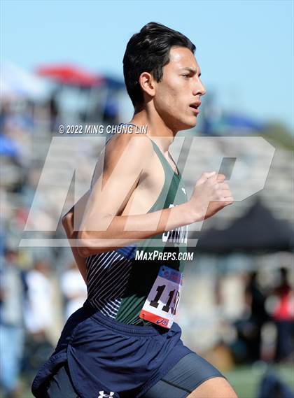 Thumbnail 2 in Irvine/Asics Invitational photogallery.