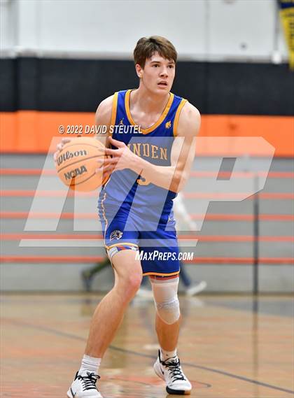 Thumbnail 1 in Linden vs. Roseville (Tiger Classic) photogallery.