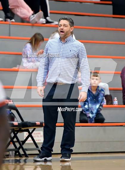 Thumbnail 1 in Linden vs. Roseville (Tiger Classic) photogallery.