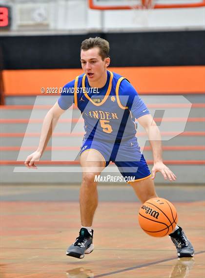 Thumbnail 1 in Linden vs. Roseville (Tiger Classic) photogallery.