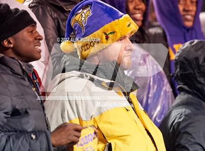 Thumbnail 3 in Mount Airy vs. Tarboro (NCHSAA 1AA Final) photogallery.