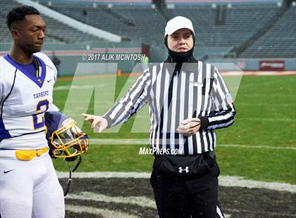 Thumbnail 3 in Mount Airy vs. Tarboro (NCHSAA 1AA Final) photogallery.