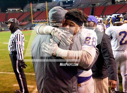 Thumbnail 2 in Mount Airy vs. Tarboro (NCHSAA 1AA Final) photogallery.