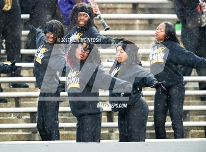 Thumbnail 3 in Mount Airy vs. Tarboro (NCHSAA 1AA Final) photogallery.