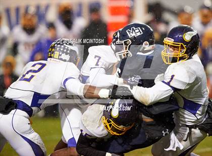 Thumbnail 3 in Mount Airy vs. Tarboro (NCHSAA 1AA Final) photogallery.