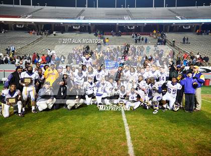 Thumbnail 1 in Mount Airy vs. Tarboro (NCHSAA 1AA Final) photogallery.