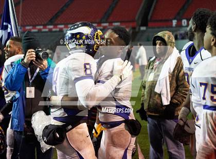 Thumbnail 3 in Mount Airy vs. Tarboro (NCHSAA 1AA Final) photogallery.