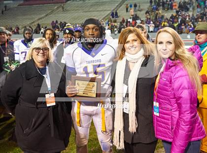 Thumbnail 2 in Mount Airy vs. Tarboro (NCHSAA 1AA Final) photogallery.