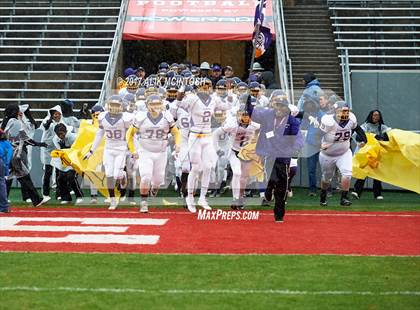 Thumbnail 3 in Mount Airy vs. Tarboro (NCHSAA 1AA Final) photogallery.