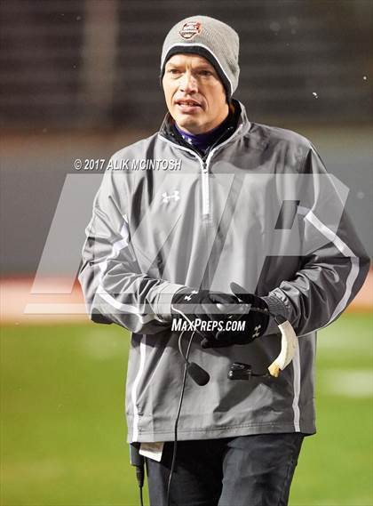 Thumbnail 2 in Mount Airy vs. Tarboro (NCHSAA 1AA Final) photogallery.