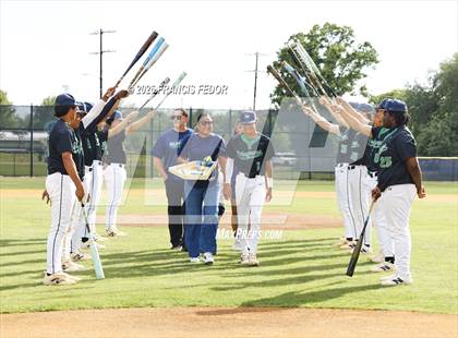 Thumbnail 1 in Gaither @ Sumner photogallery.