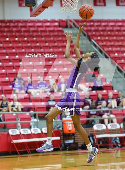 Thumbnail 1 in Crowley vs Mineral Wells (MW Ram Classic Tournament) photogallery.