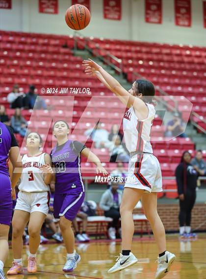 Thumbnail 2 in Crowley vs Mineral Wells (MW Ram Classic Tournament) photogallery.