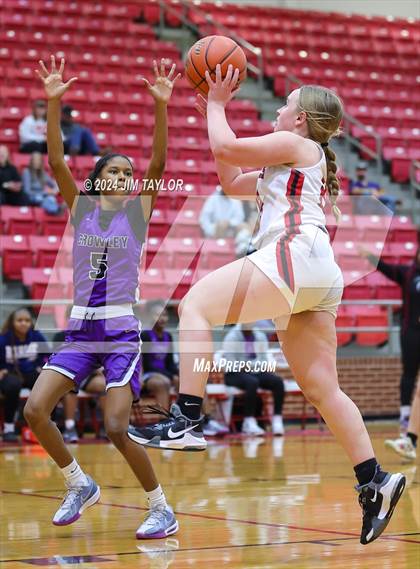 Thumbnail 2 in Crowley vs Mineral Wells (MW Ram Classic Tournament) photogallery.