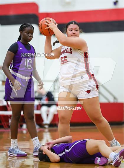 Thumbnail 1 in Crowley vs Mineral Wells (MW Ram Classic Tournament) photogallery.