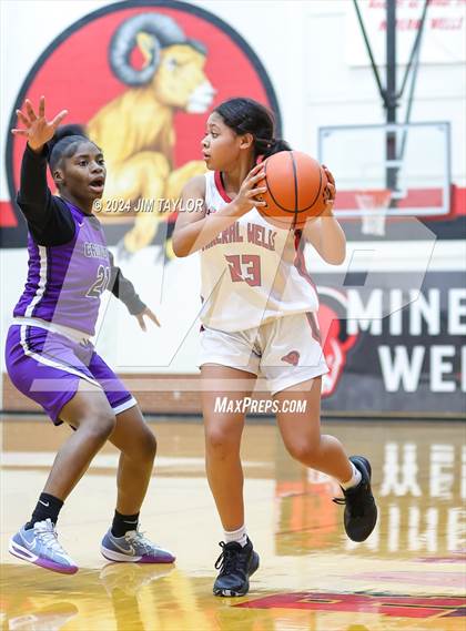 Thumbnail 1 in Crowley vs Mineral Wells (MW Ram Classic Tournament) photogallery.