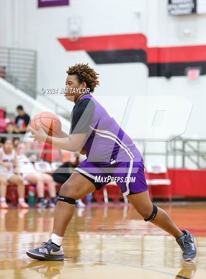 Thumbnail 2 in Crowley vs Mineral Wells (MW Ram Classic Tournament) photogallery.