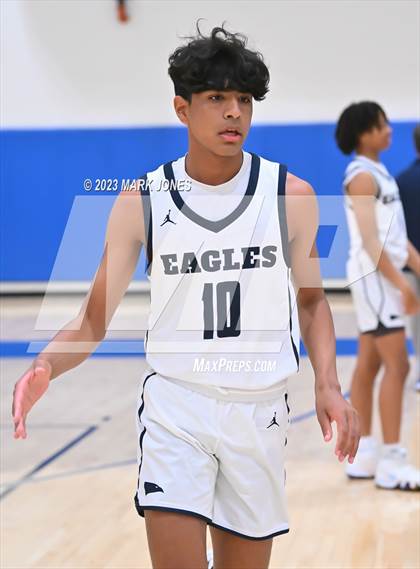 Thumbnail 2 in Phoenix Country Day vs. Desert Christian (PCDS Desert Classic) photogallery.