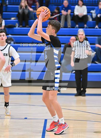 Thumbnail 3 in Phoenix Country Day vs. Desert Christian (PCDS Desert Classic) photogallery.