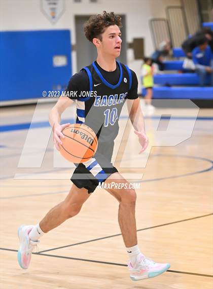 Thumbnail 3 in Phoenix Country Day vs. Desert Christian (PCDS Desert Classic) photogallery.