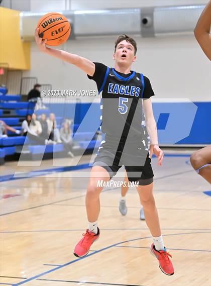 Thumbnail 3 in Phoenix Country Day vs. Desert Christian (PCDS Desert Classic) photogallery.