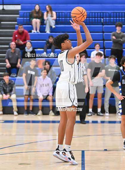 Thumbnail 3 in Phoenix Country Day vs. Desert Christian (PCDS Desert Classic) photogallery.
