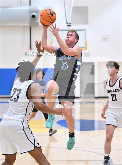 Thumbnail 3 in Phoenix Country Day vs. Desert Christian (PCDS Desert Classic) photogallery.