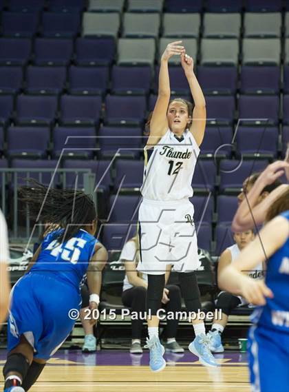 Thumbnail 3 in Mesquite vs Desert Vista (AIA Division 1 Quarterfinal) photogallery.