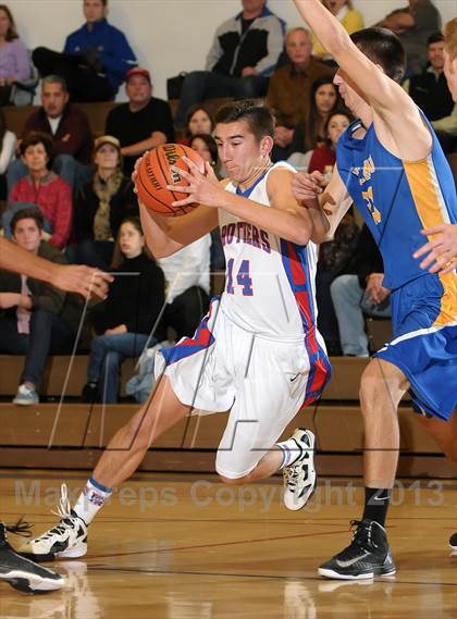 Thumbnail 3 in Del Campo @ Christian Brothers photogallery.