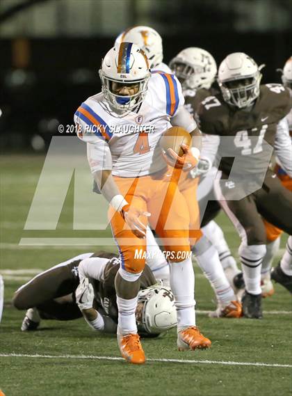 Thumbnail 1 in East St. Louis @ Mt. Carmel (IHSA Class 7A Quarterfinal) photogallery.
