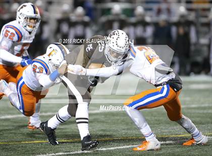 Thumbnail 3 in East St. Louis @ Mt. Carmel (IHSA Class 7A Quarterfinal) photogallery.