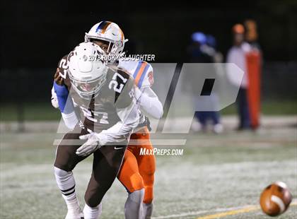 Thumbnail 1 in East St. Louis @ Mt. Carmel (IHSA Class 7A Quarterfinal) photogallery.