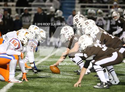 Thumbnail 3 in East St. Louis @ Mt. Carmel (IHSA Class 7A Quarterfinal) photogallery.