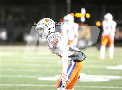 Thumbnail 1 in East St. Louis @ Mt. Carmel (IHSA Class 7A Quarterfinal) photogallery.
